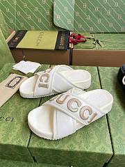 Gucci bold logo white leather sandals - 3