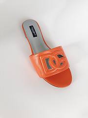 DG orange slippers - 4