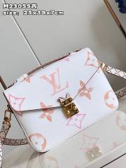 Louis Vuitton New Pochette Métis MM Beige Leather M23055 Bag - 6