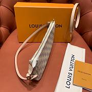 Louis Vuitton Damier Azur Pochette Accessoires - 5