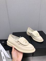 Chanel beige loafer - 4