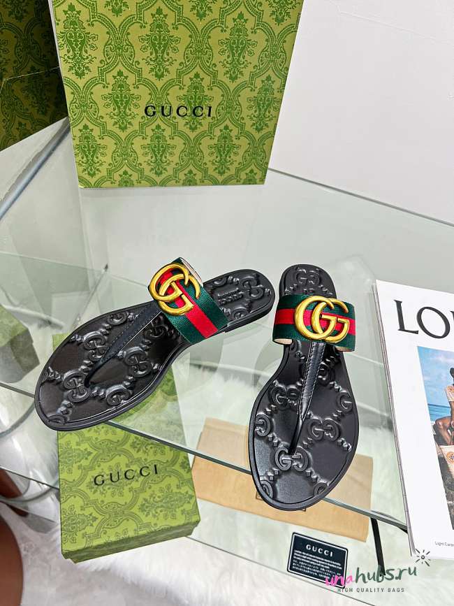 Gucci GG Thong Black Sandals - 1