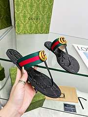 Gucci GG Thong Black Sandals - 3