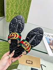 Gucci GG Thong Black Sandals - 4