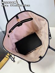 Louis Vuitton Neverfull MM Beige Bag  - 4