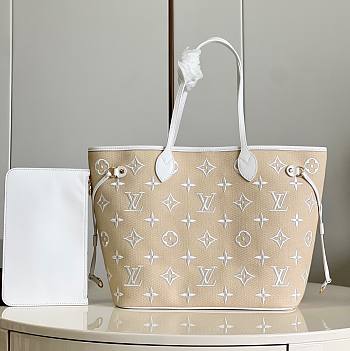 Louis Vuitton Neverfull MM White Bag