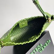 Bottega Veneta Small Green Clicker Shoulder Bag - 6