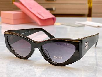 Miumiu sunglasse ( 5 colors)