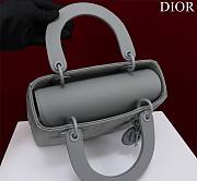 Dior Lady medium matte gray lambskin 24cm bag  - 3