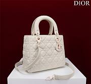 Dior Lady medium matte white lambskin 24cm bag - 6