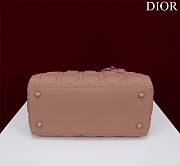 Dior Lady medium matte beige lambskin 24cm bag - 3