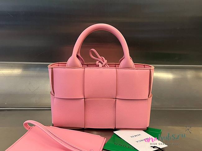 Bottega Veneta Small Candy Arco Pink Tote Bag - 1