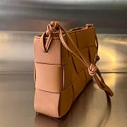 Bottega Veneta Cassette Pouch On Strap Brown Leather Bag - 2