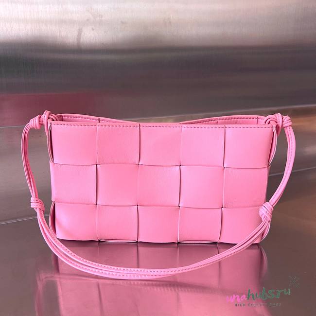 Bottega Veneta Cassette Pouch On Strap Pink Leather Bag - 1