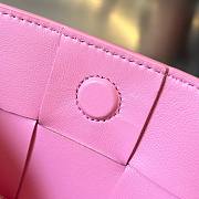 Bottega Veneta Cassette Pouch On Strap Pink Leather Bag - 2