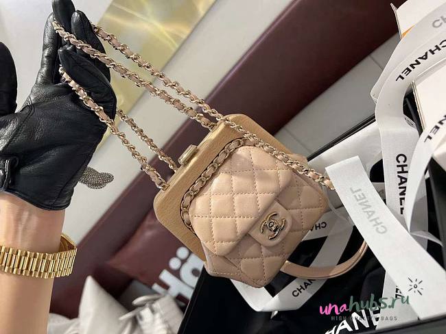 Chanel 23 Wood Quilting Chain Beige Leather Bag - 1