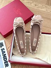 Valentino Rockstud patent beige leather ballet flats - 3