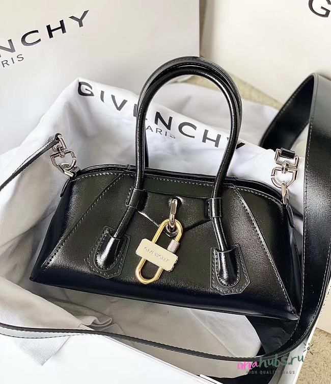 Givenchy Antigona stretch mini black leather bag - 1