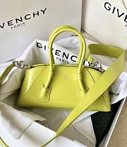 Givenchy Antigona stretch mini neon leather bag - 2