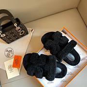 Hermes Chypre teddy black sandal - 4