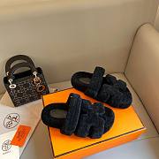 Hermes Chypre teddy black sandal - 2