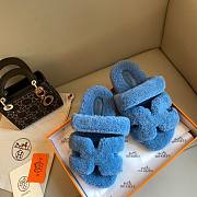 Hermes Chypre teddy blue sandal - 2