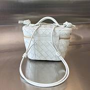 Bottega Veneta Mini Intrecciato Vanity Case White Bag - 3