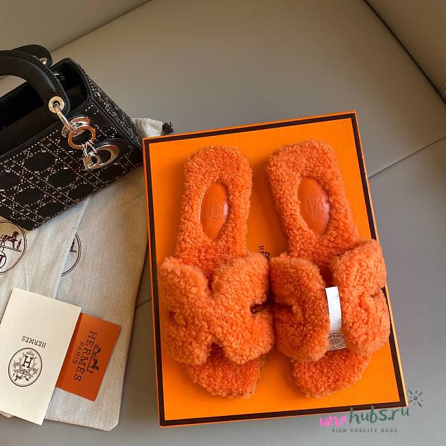 Hermes teddy orange sandal - 1