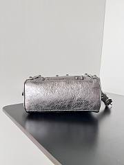 Balenciaga Le Cagole Duffle small metallic Bag - 5