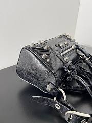 Balenciaga Le Cagole Duffle small black bag - 3