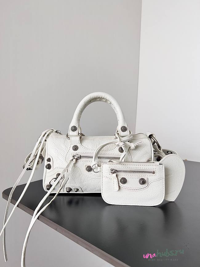 Balenciaga Le Cagole Duffle small white bag - 1