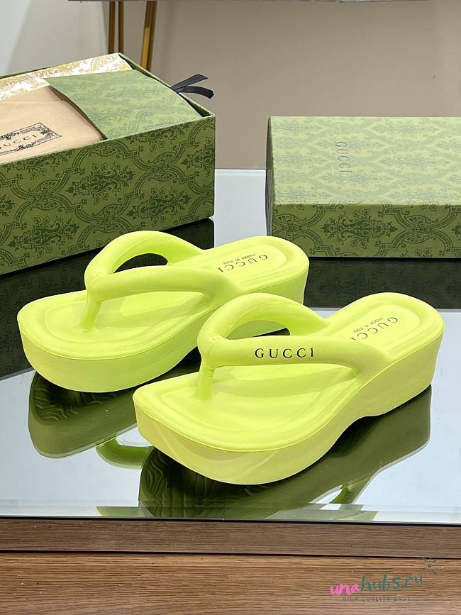 Gucci platform neon  sandals - 1