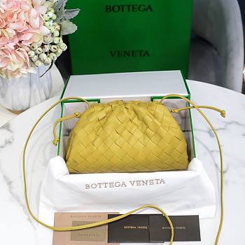 Bottega Veneta Pouch Mini Yellow Leather Clutch