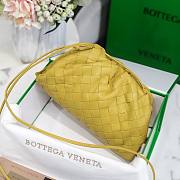 Bottega Veneta Pouch Mini Yellow Leather Clutch - 4