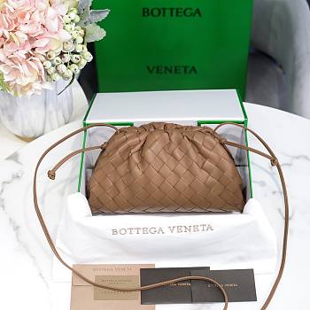 Bottega Veneta Pouch Mini Brown Leather Clutch