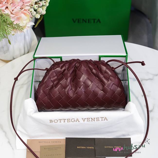 Bottega Veneta Pouch Mini Red Leather Clutch - 1