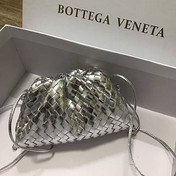 Bottega Veneta Pouch Mini Silver Leather Clutch 