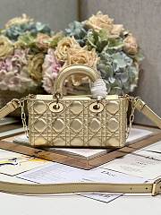 Dior D-Joy Small Lady golden Bag - 2