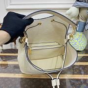 Louis Vuitton Neonoe MM Monogram Cream Bag - 4