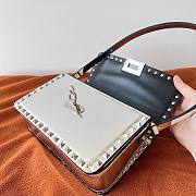 Valentino rockstud23 smooth silver shoulder bag - 2