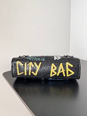 BALENCIAGA GRAFFITI CLASSIC CITY 5600 - 6