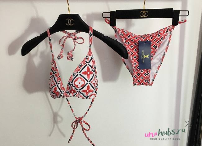 Louis Vuitton pink bikini - 1