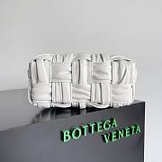 Bottega Veneta Small Crinkled White Brick Cassette Bag - 3