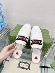 Gucci Princetown Horsebit white leather loafers - 2