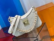 Louis Vuitton M46659 Twinny Cream Leather Bag - 4