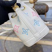 Louis Vuitton mini noe white leather bag M23088 - 4