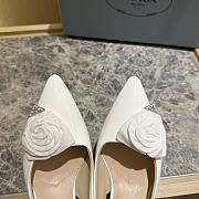 Prada 65mm Faux-flower White Leather Pumps - 3