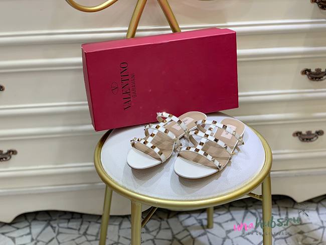 Valentino White Leather Slippers - 1