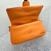 Jacquemus Le Bambimou orange padded shoulder bag - 2