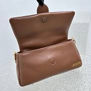 Jacquemus Le Bambimou brown padded shoulder bag - 3